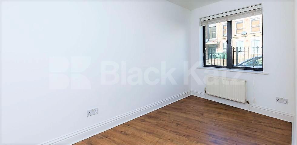 			2 BED 2 BATH!, 2 Bedroom, 2 bath, 1 reception Flat			 Tollington Way, HOLLOWAY